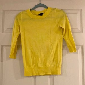 Dainty NWOT Spring daffodil colored JCrew sweater